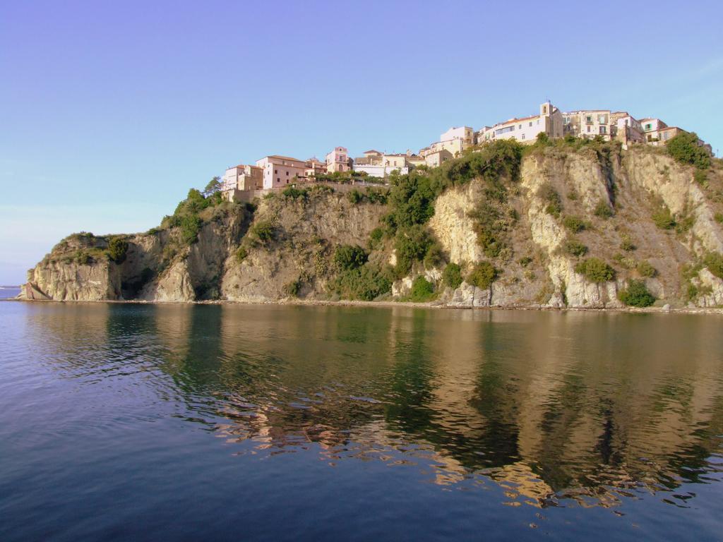 Nausicaa Beach And Town Agropoli Exterior photo